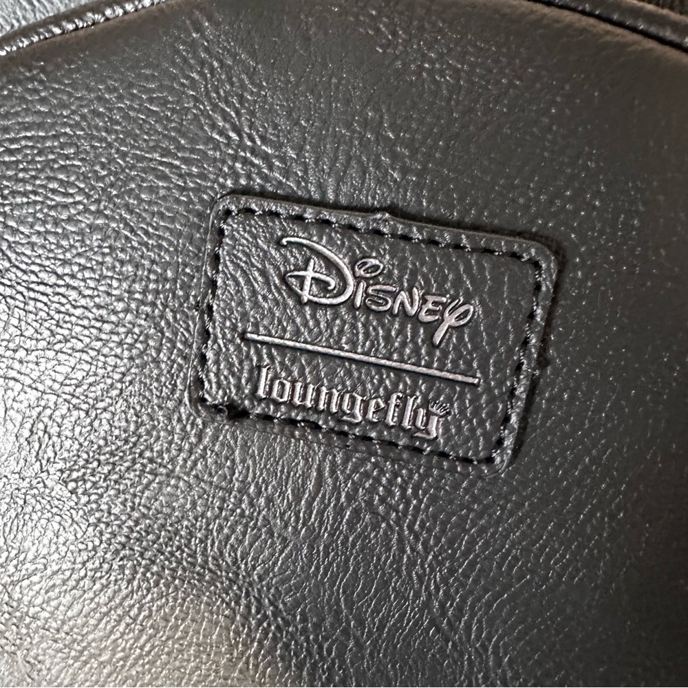 Disney Mickey Mouse Spider Web Glow in the Dark Crossbody Bag: NWT - Picture 8 of 13